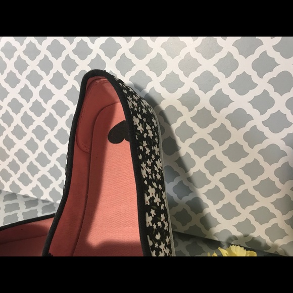 Floral flats - Picture 3 of 4